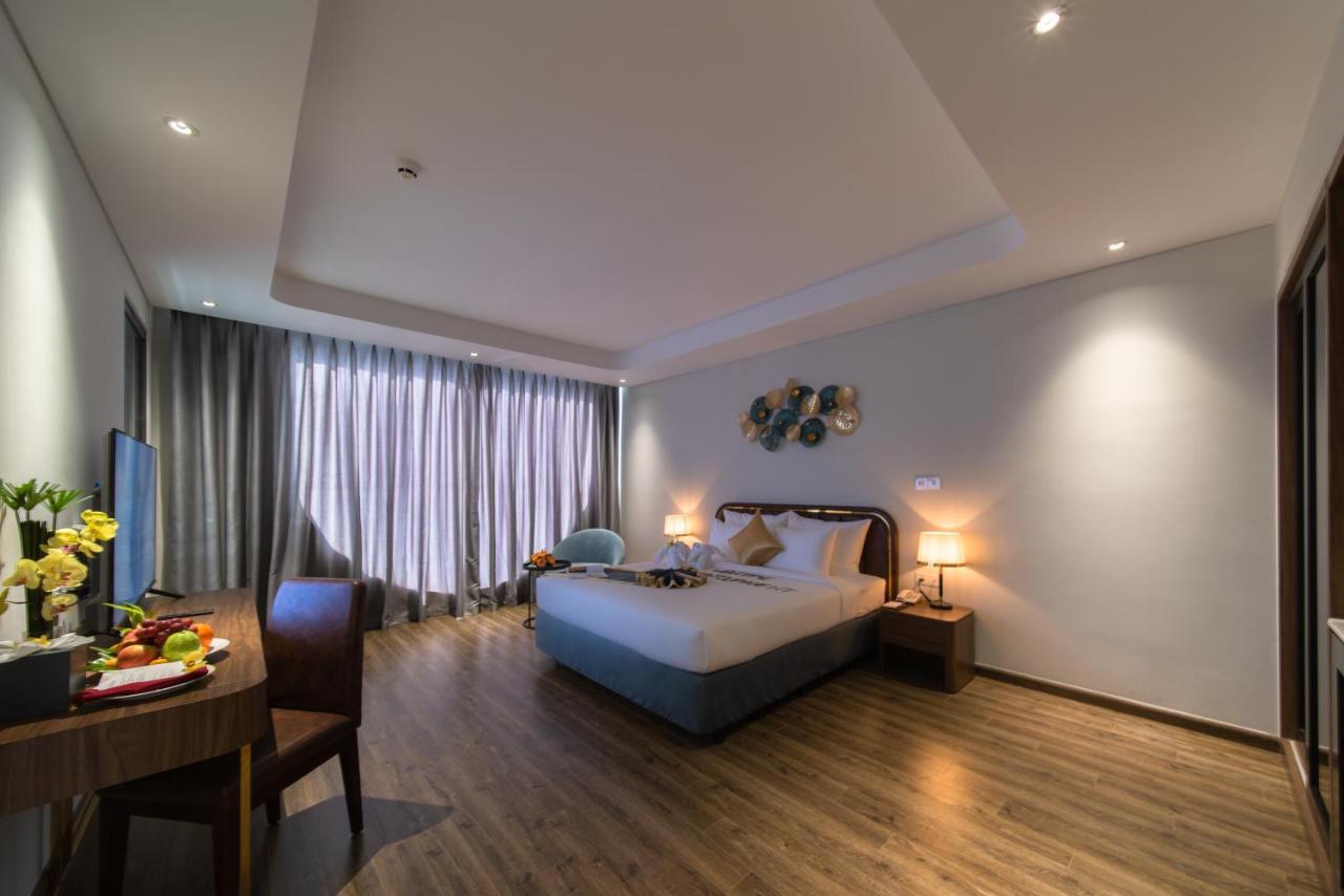 Grand Tourane Nha Trang Hotel Екстер'єр фото