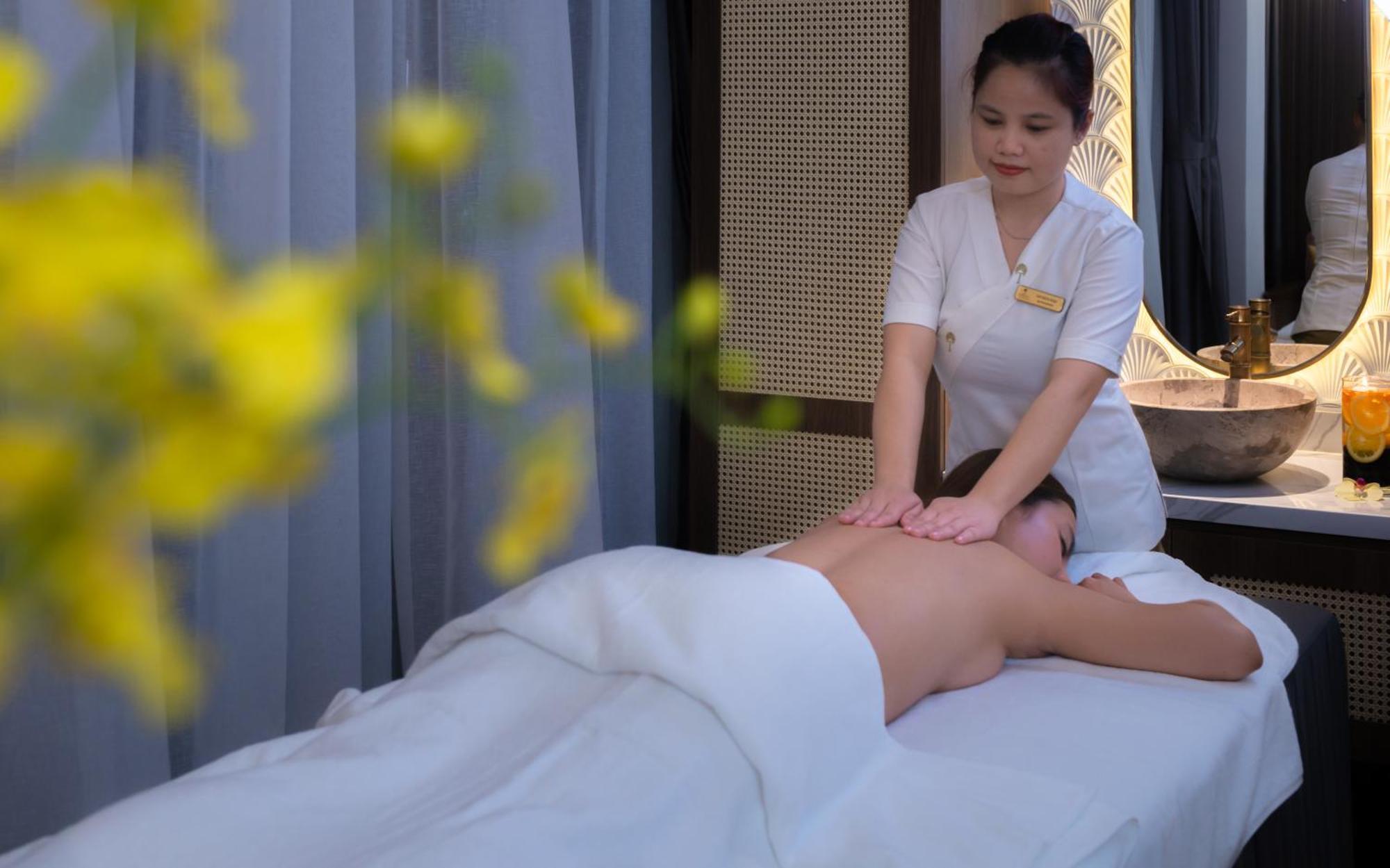 Grand Tourane Nha Trang Hotel Екстер'єр фото