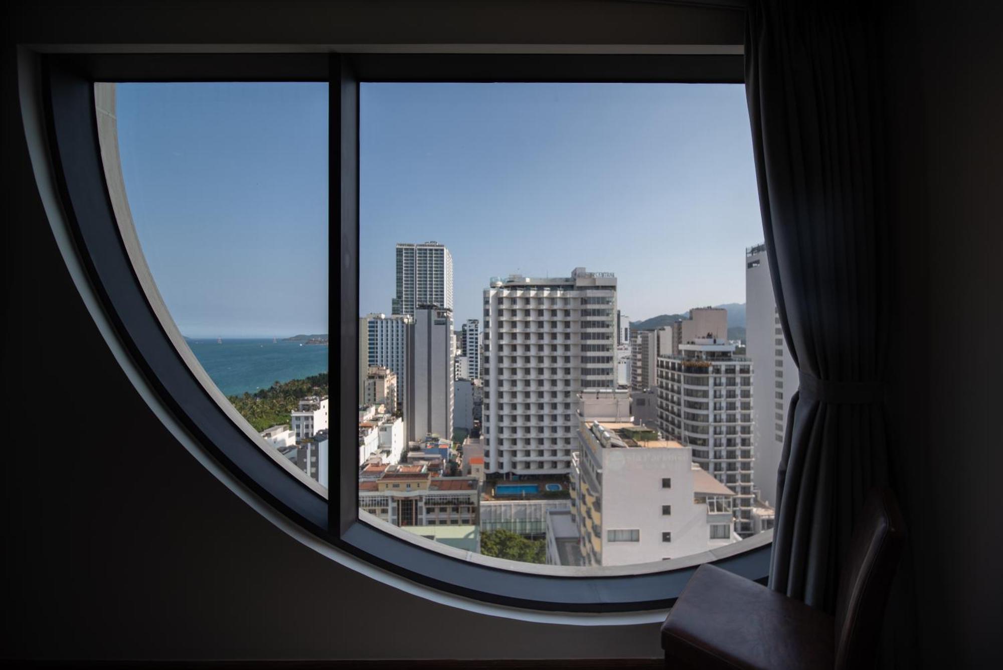 Grand Tourane Nha Trang Hotel Екстер'єр фото