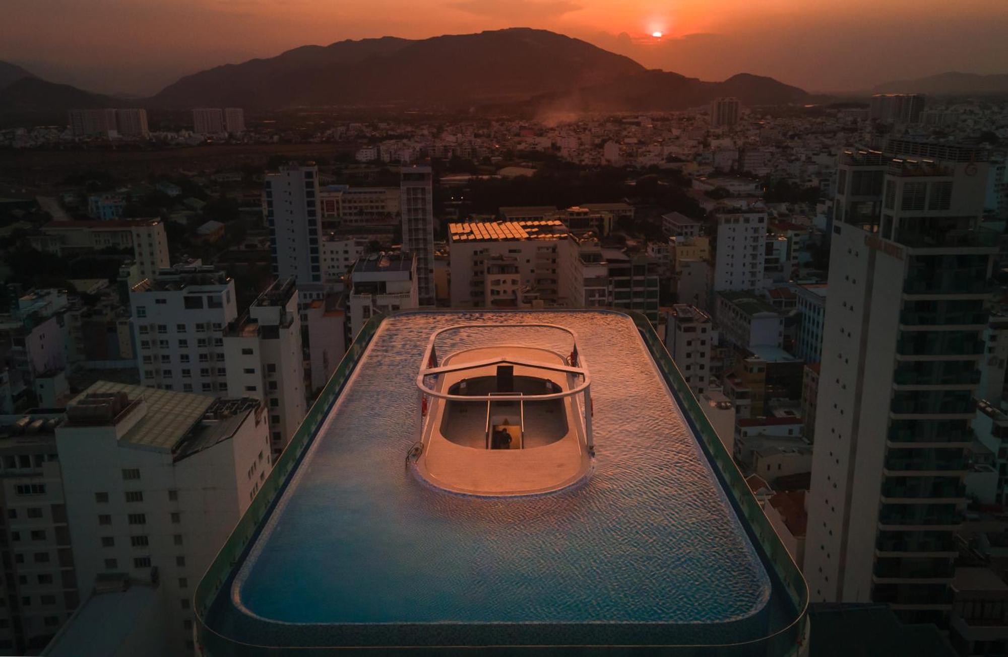 Grand Tourane Nha Trang Hotel Екстер'єр фото