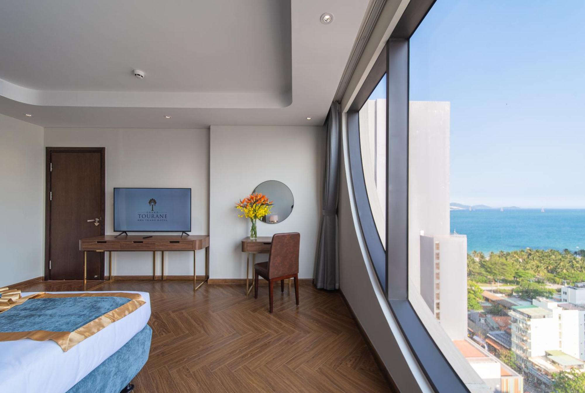 Grand Tourane Nha Trang Hotel Екстер'єр фото
