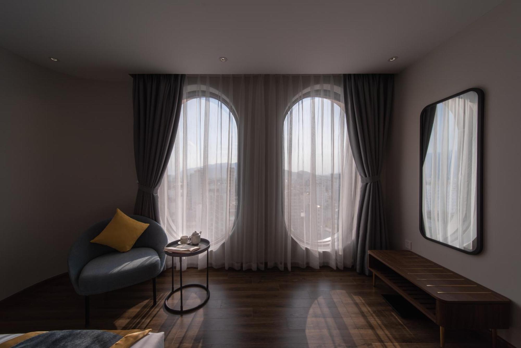Grand Tourane Nha Trang Hotel Екстер'єр фото